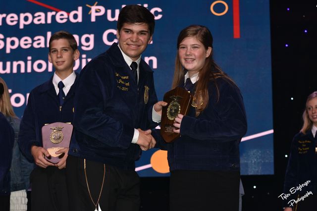 FCMS FFA member Chloe Pulliam placed 2nd in the State Contest and was recognized on stage during convention.